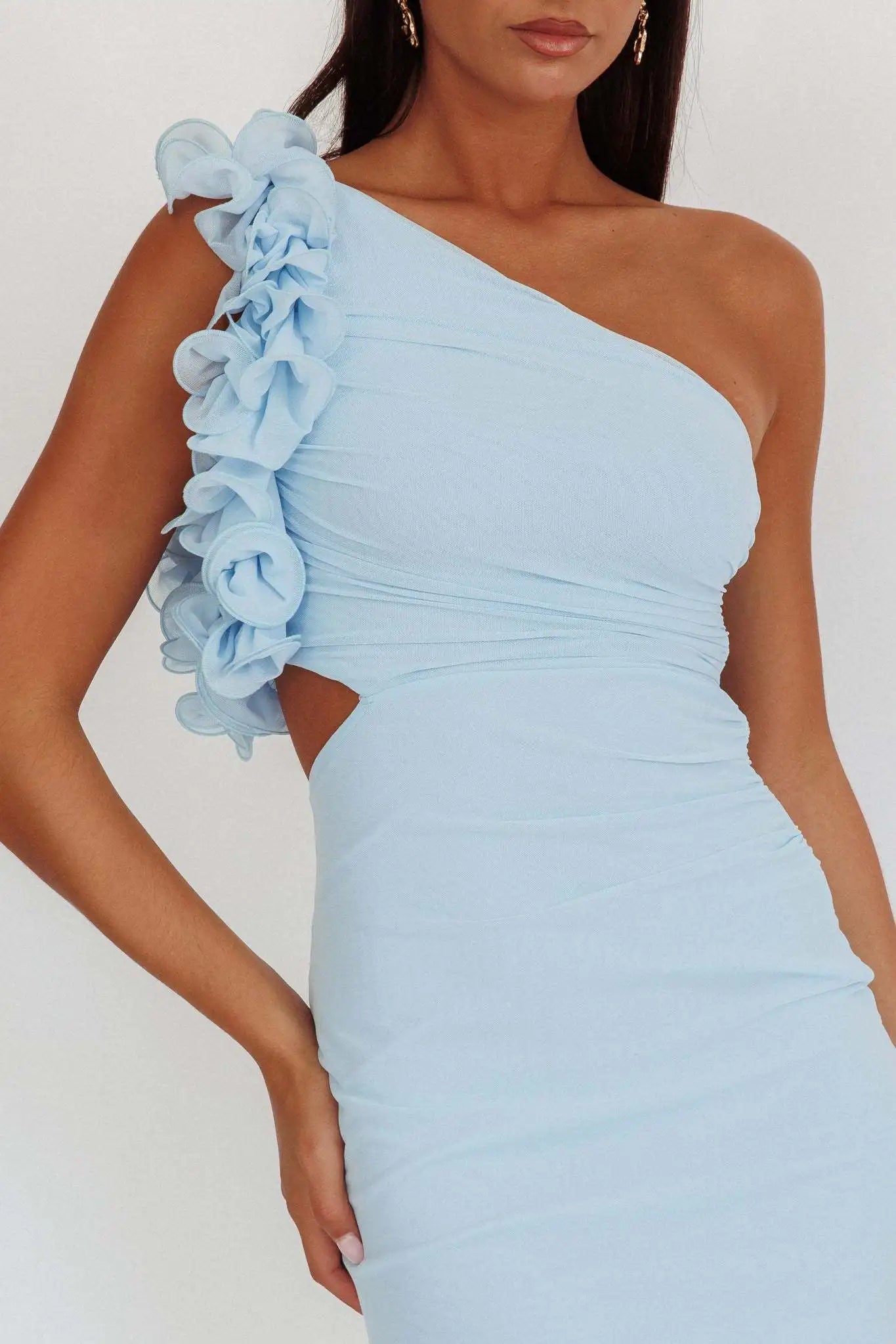 One-Shoulder Floral Appliqué Bodycon Midi Dress